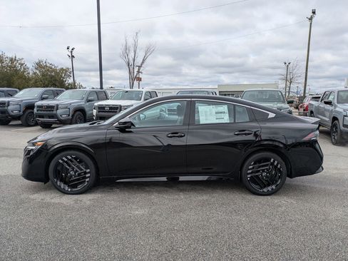 New 2026 Nissan Sentra SR w/ SR Premium Package image 7