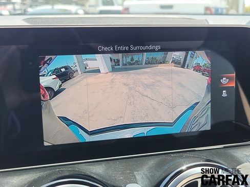 Used 2021 Mercedes-Benz GLB 250 image 27