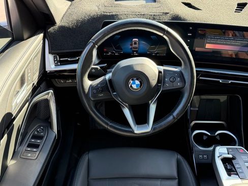 Used 2024 BMW X1 xDrive28i AWD/4WD image 7