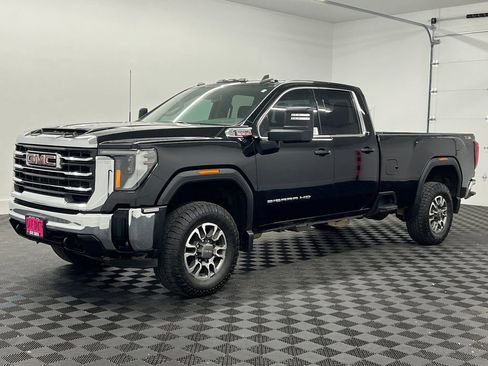 Used 2024 GMC Sierra 3500 SLE w/ SLE Value Package AWD/4WD image 1