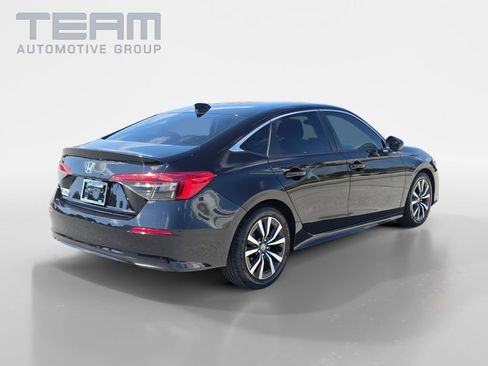 Used 2024 Honda Civic EX image 7