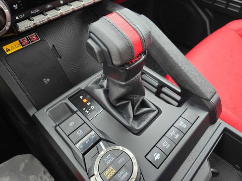 Certified 2025 Toyota Tacoma TRD Pro AWD/4WD image 41