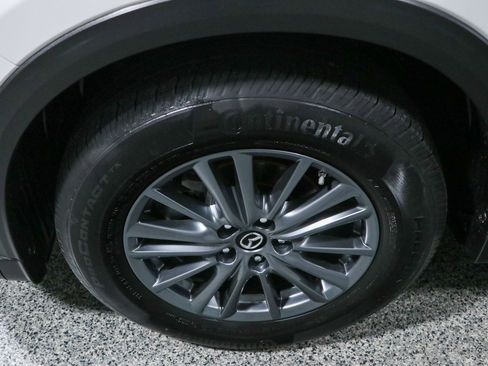 Used 2020 MAZDA CX-5 Touring FWD image 11