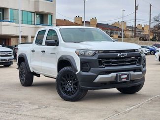 Used 2024 Chevrolet Colorado Trail Boss video 2