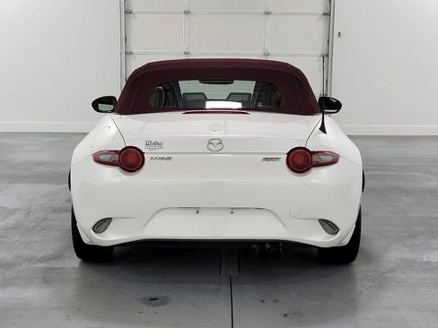 Used 2018 MAZDA MX-5 Miata Grand Touring RWD image 7