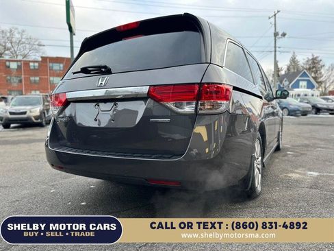 Used 2016 Honda Odyssey SE image 5
