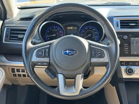 Used 2017 Subaru Outback 2.5i Limited image 22