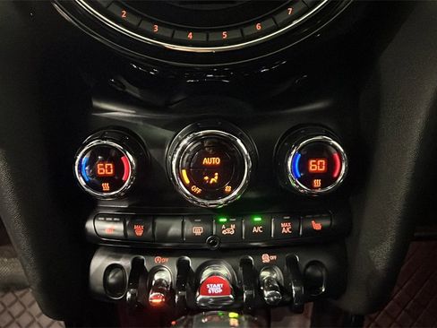 Used 2016 MINI Cooper S image 28