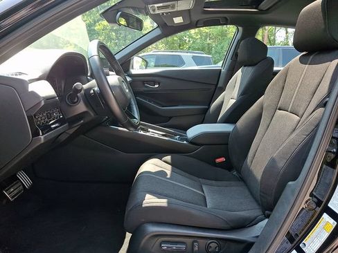 Certified 2025 Honda Accord Sport image 14