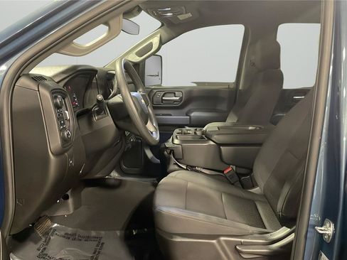 Used 2025 Chevrolet Silverado 2500 Custom AWD/4WD image 10