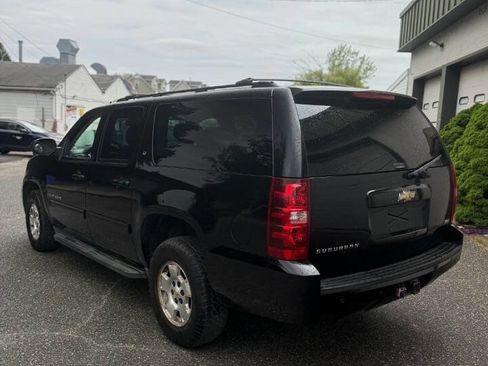 Used 2009 Chevrolet Suburban LT AWD/4WD image 4