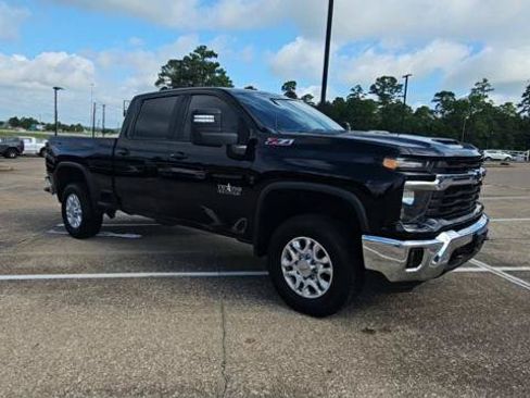 Certified 2024 Chevrolet Silverado 2500 LT w/ Texas Edition AWD/4WD image 2