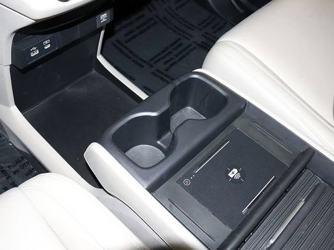 Used 2025 Honda Odyssey EX-L image 21