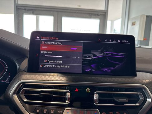 Certified 2024 BMW X4 M40i w/ Premium Package image 21