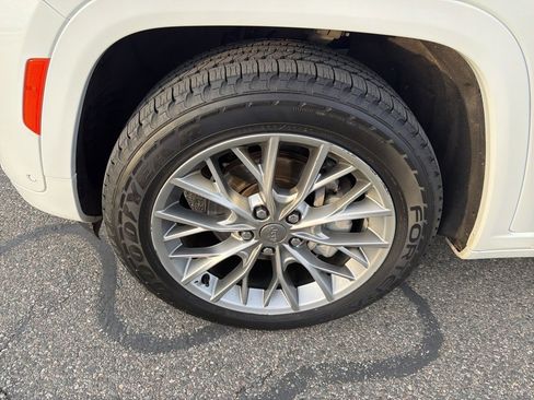 Certified 2022 Jeep Grand Cherokee Summit image 31