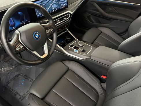 Used 2024 BMW i4 eDrive35 w/ Convenience Package RWD image 11