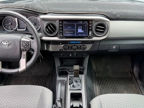 Used 2021 Toyota Tacoma SR5 RWD image 11
