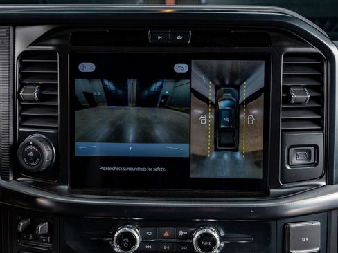 Used 2025 Ford F150 Raptor image 26