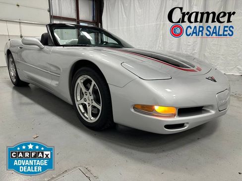Used 2001 Chevrolet Corvette Convertible w/ Preferred Equipment Group2 RWD image 1