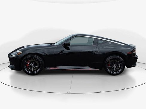Used 2024 Nissan Z Performance w/ Floor Mat Package RWD image 7