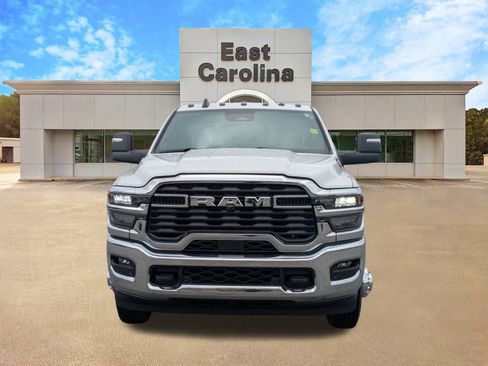 New 2026 RAM 3500 Tradesman image 8