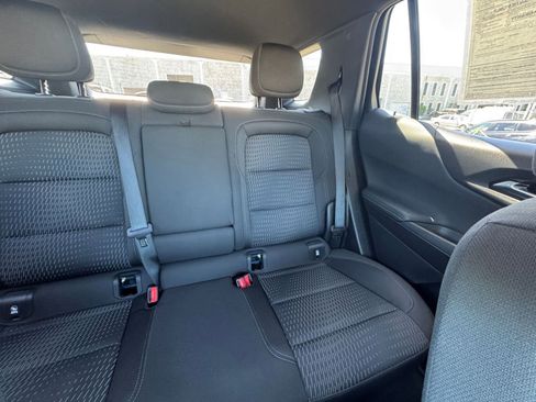 Used 2025 Chevrolet Equinox LT FWD image 38