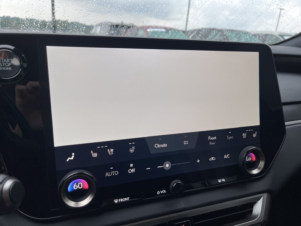 Used 2024 Lexus RX 350 FWD w/ Convenience Package image 18