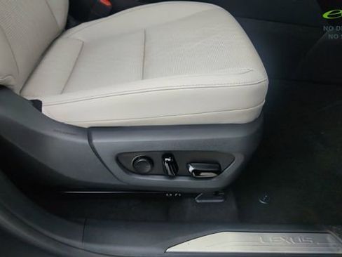 Used 2024 Lexus RX 350 Premium Plus w/ Convenience Package FWD image 23