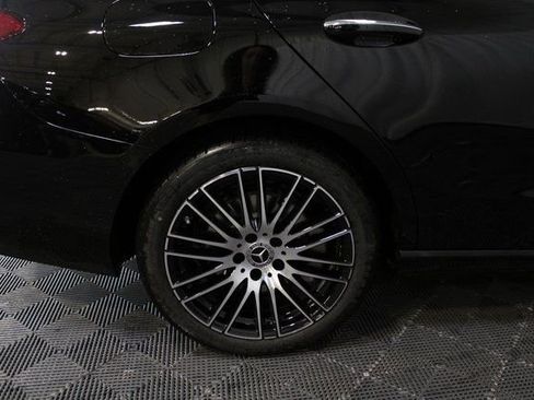 New 2025 Mercedes-Benz C 300 4MATIC Sedan image 9