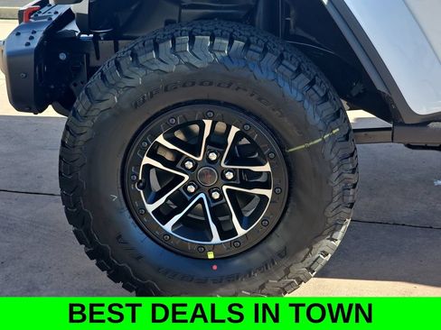 New 2026 Jeep Wrangler Unlimited Rubicon AWD/4WD image 35