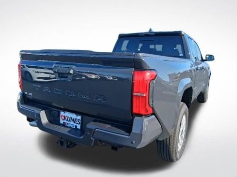 New 2025 Toyota Tacoma SR5 image 5