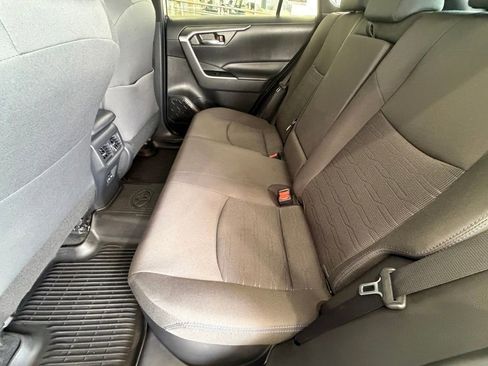 Certified 2022 Toyota RAV4 SE w/ Convenience Package AWD/4WD image 35