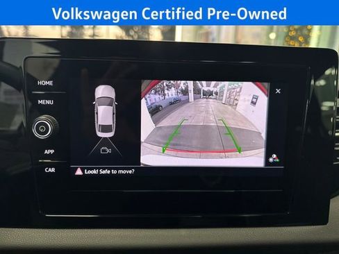 Certified 2025 Volkswagen Jetta Sport image 24