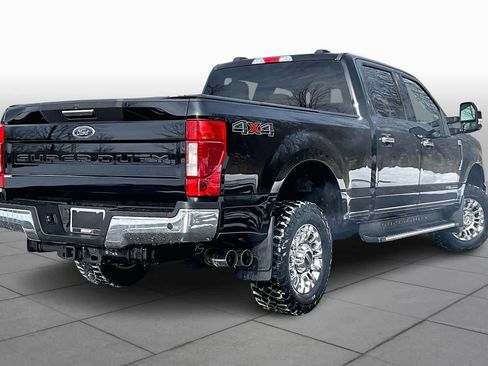 Used 2020 Ford F250 XLT w/ XLT Premium Package image 12