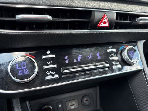 Used 2020 Hyundai Sonata Limited image 6