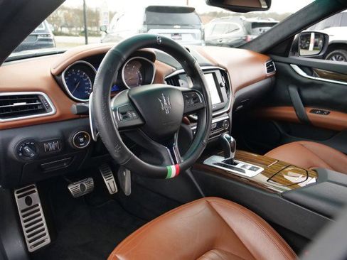 Used 2014 Maserati Ghibli S Q4 image 2