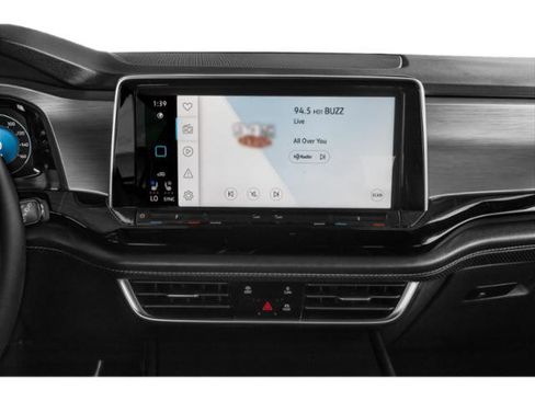 Certified 2025 Volkswagen Atlas Cross Sport SE w/ Panoramic Sunroof Package image 10