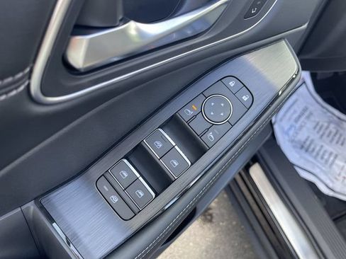 New 2026 Nissan Rogue Platinum w/ Tech Package AWD/4WD image 13