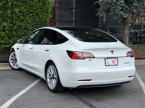 Used 2022 Tesla Model 3 Long Range AWD/4WD image 19