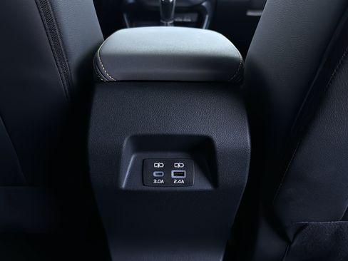 Certified 2025 Subaru Crosstrek 2.5i Sport w/ Crosstrek Mirror Package AWD/4WD image 28