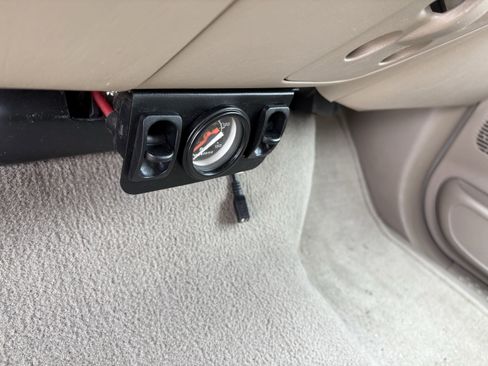 Used 2005 Ford F350 Lariat AWD/4WD image 16