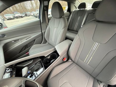 New 2026 Hyundai Elantra SEL Sport image 34