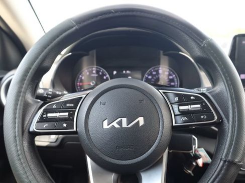 Used 2024 Kia Forte LXS FWD image 14