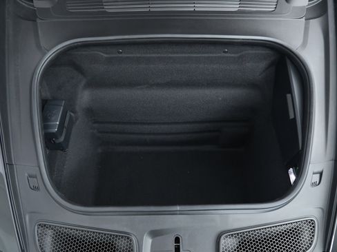 Used 2026 Porsche 911 GT3 image 33