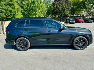 Used 2024 BMW X7 xDrive40i w/ Executive Package AWD/4WD video 4