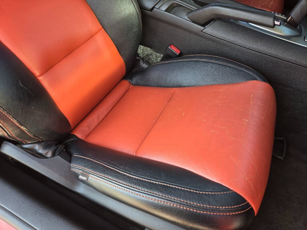 Used 2013 Chevrolet Camaro LS RWD image 26