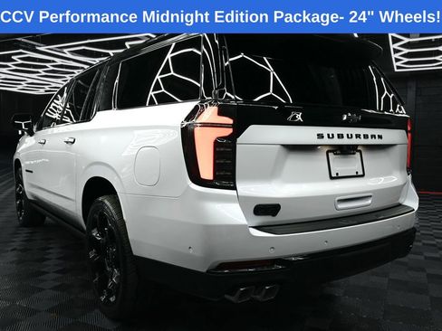 New 2026 Chevrolet Suburban High Country image 8