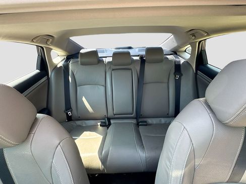 Used 2017 Honda Civic EX-L image 23