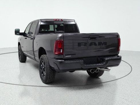 New 2026 RAM 2500 Laramie AWD/4WD image 7