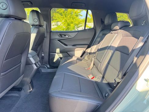 New 2026 Chevrolet Equinox LT w/ Convenience Package II FWD image 15